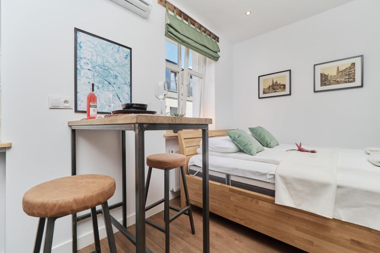 City Center Studio Wroclaw By Noclegi Renters Экстерьер фото