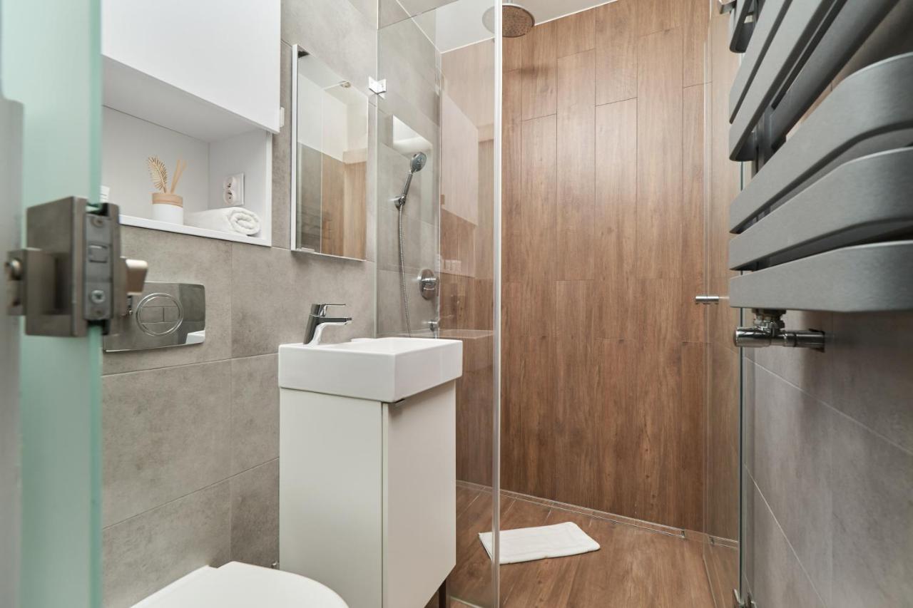 City Center Studio Wroclaw By Noclegi Renters Экстерьер фото